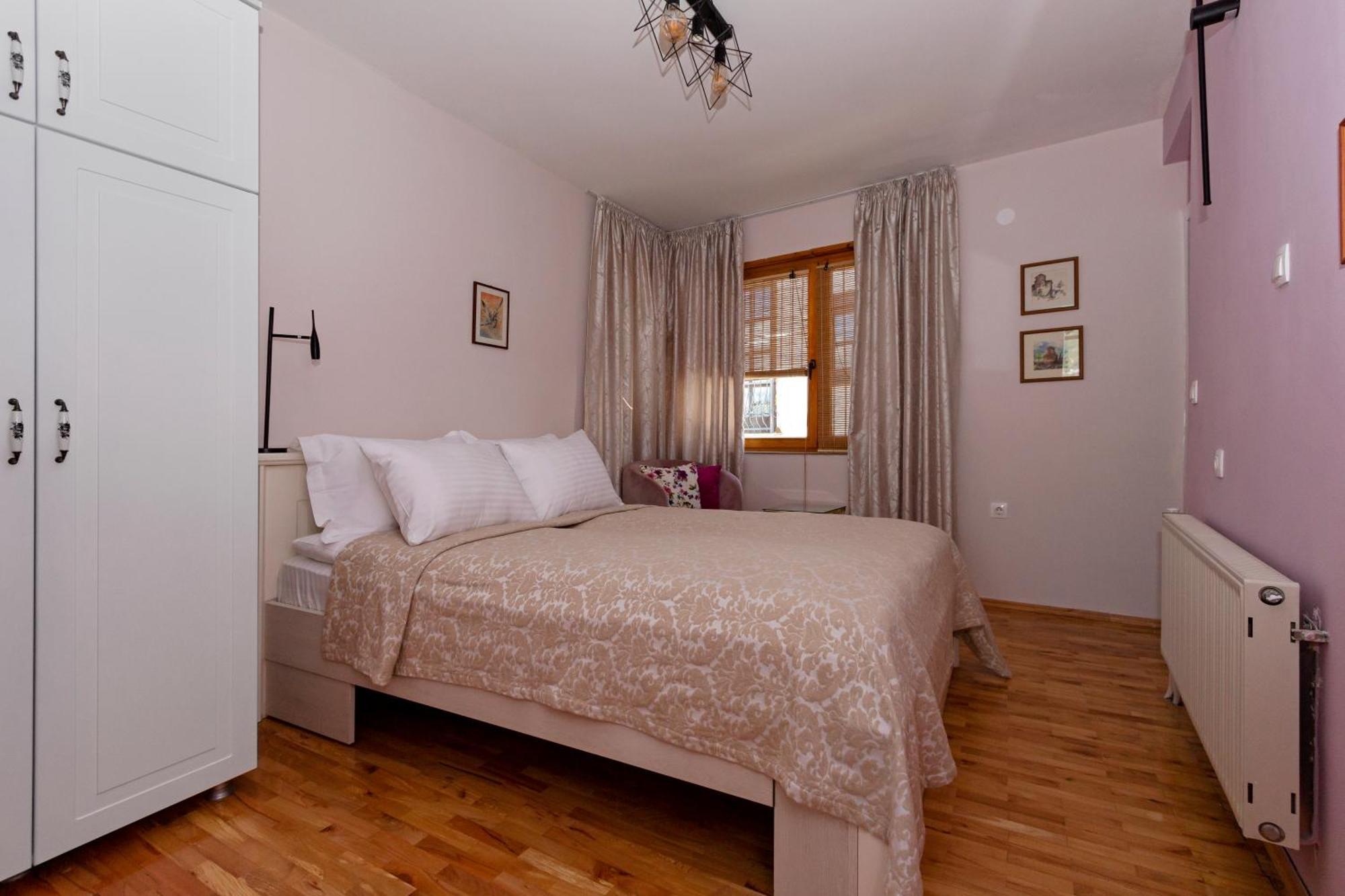 Ines Apartments オフリド エクステリア 写真