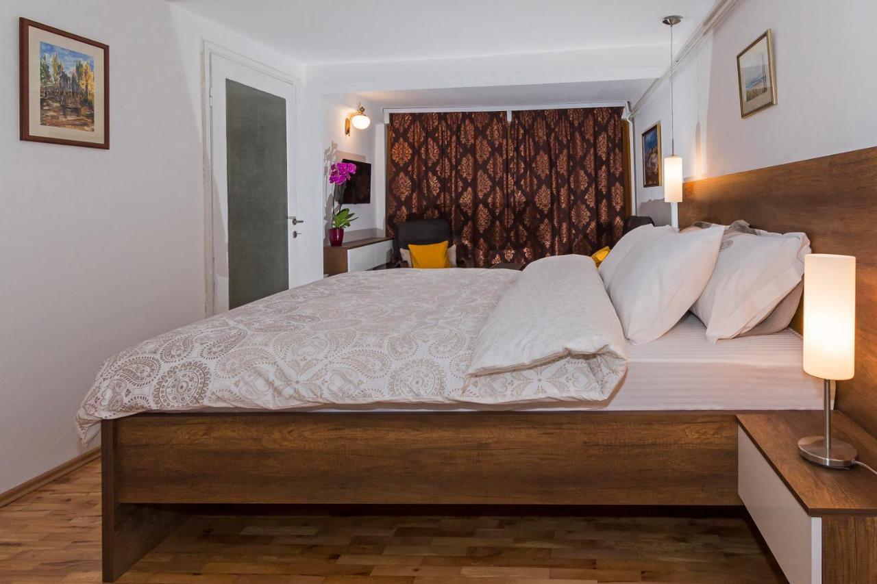 Ines Apartments オフリド エクステリア 写真
